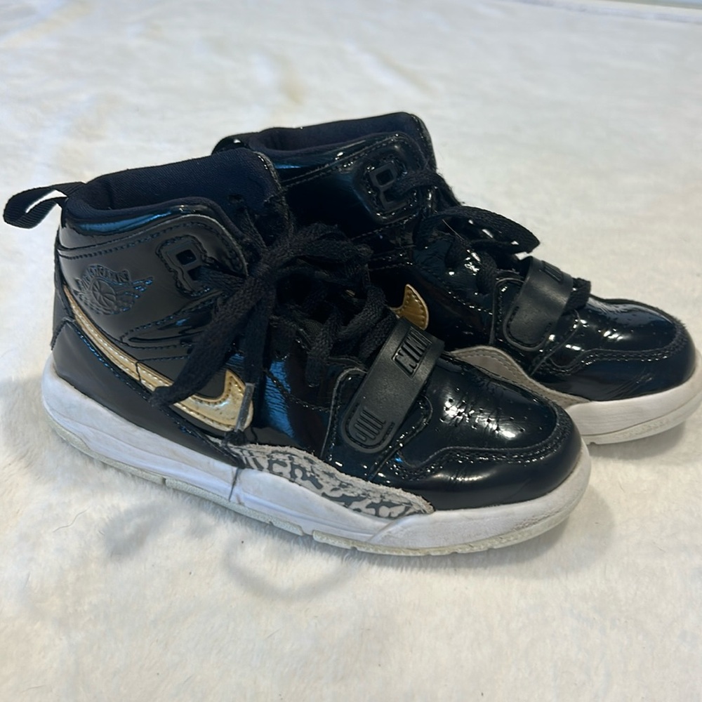 Air Jordan Legacy 312 Youth